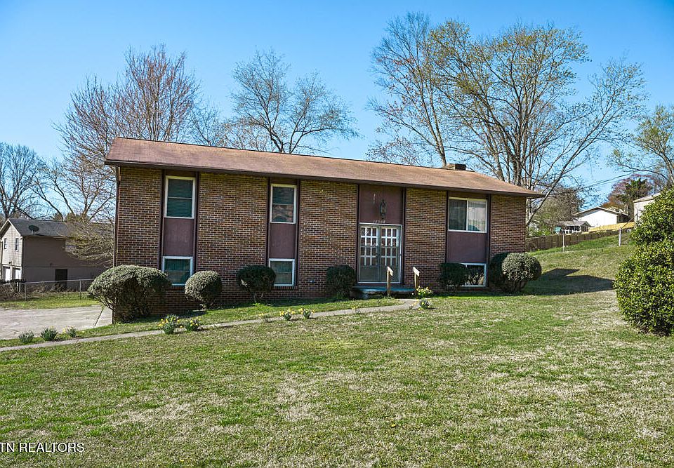 1st image of 10808 Dineen Dr