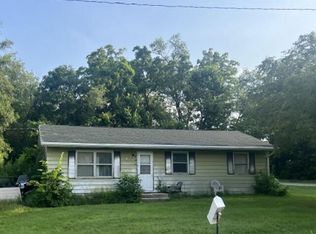 1021 E Henderson Ave, Beloit, WI 53511