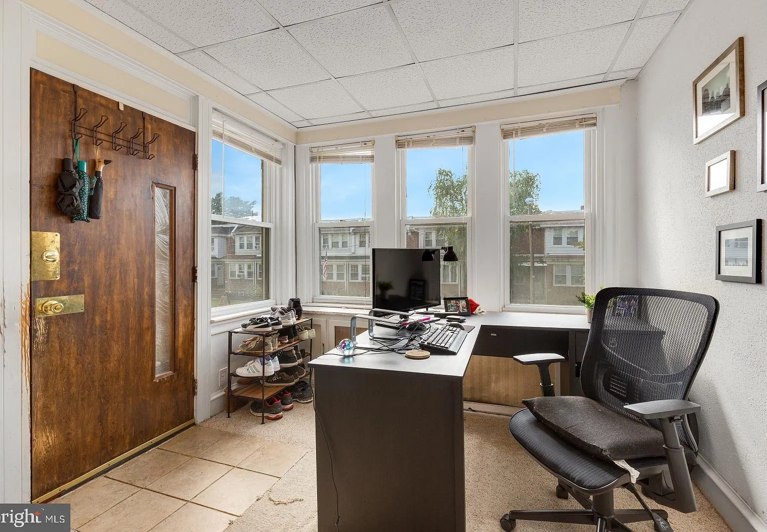 3 bed, 1.0 bath, $2,200 — Photo 3