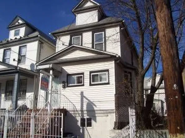16315 109th Ave, Jamaica, NY 11433