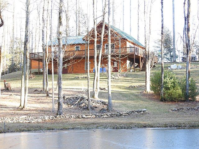 1st image of 112 Springs Dr