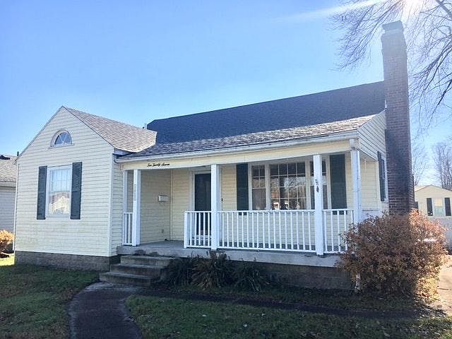 1st image of 1027 W Church St