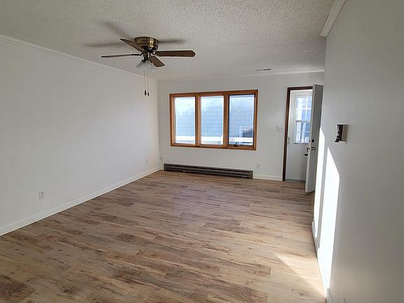 3rd image of 5814 Enterprise Dr
