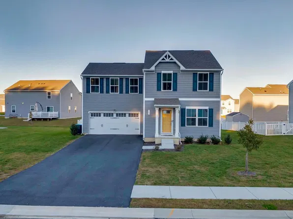163 Quartz Dr, Dover, DE 19904