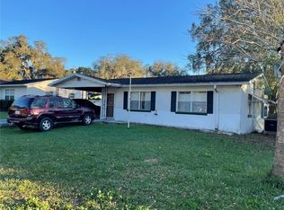 39102 Park Dr, Zephyrhills, FL 33542
