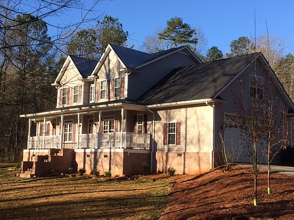 Gently Upsloping Lot