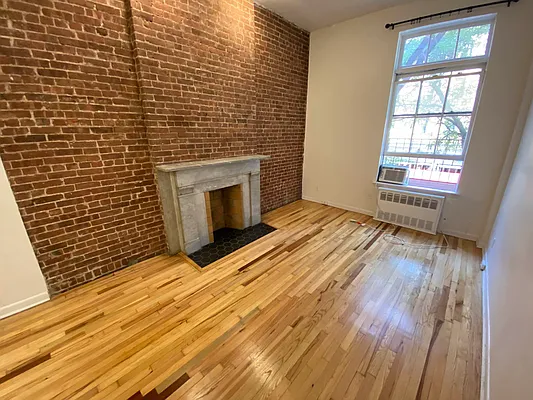 Rented by Corcoran | media 2