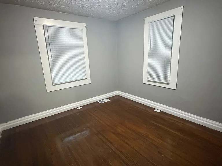 724 W Evelyn Ave — Photo 7