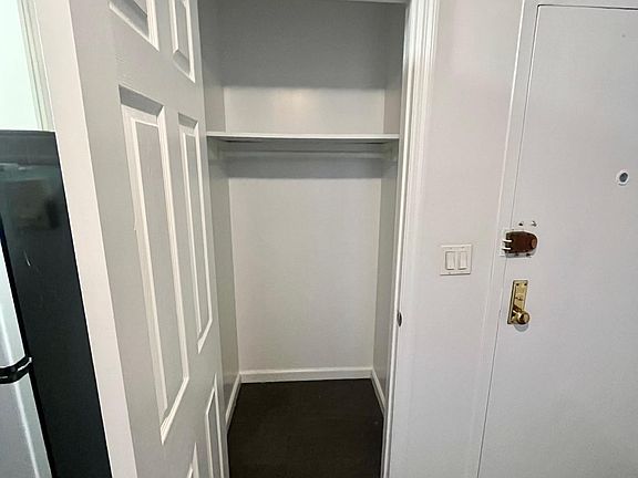 5th image of 170 Delancey St APT 16
