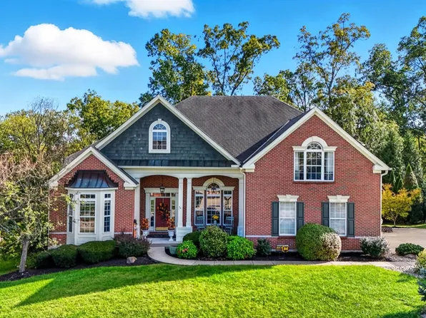 261 Forest Edge Dr, South Lebanon, OH 45065