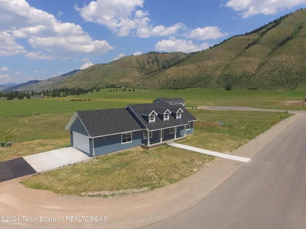153 Honeybee Ln, Afton, WY 83110