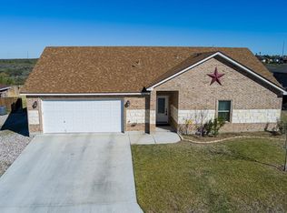 124 Red Cloud Trl, Del Rio, TX 78840