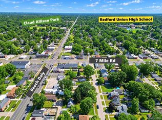 19336 Centralia, Redford, MI 48240