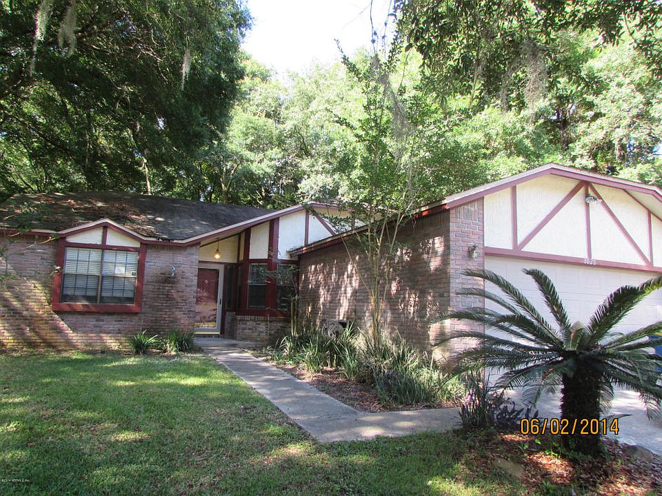 1st image of 8020 Voltaire Ct W