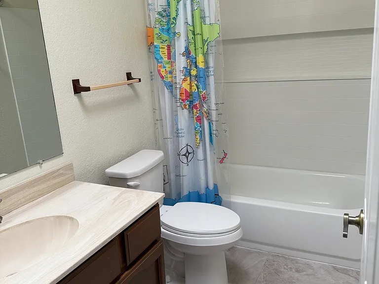 1501 W Calle Mendoza — Photo 4