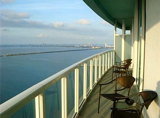 1st image of 1900 N Bayshore Dr APT 5004