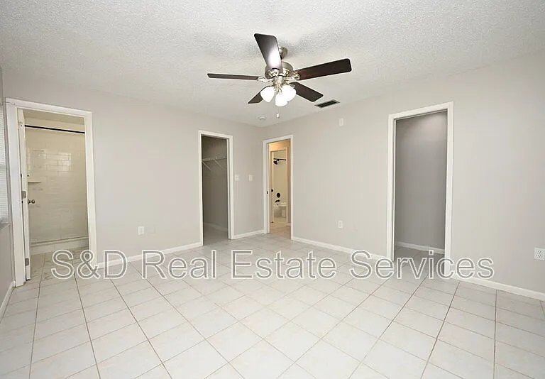 907 Swann Dr — Photo 25