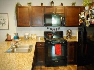 4572 Woolcomber St, Sunrise Manor, NV 89115
