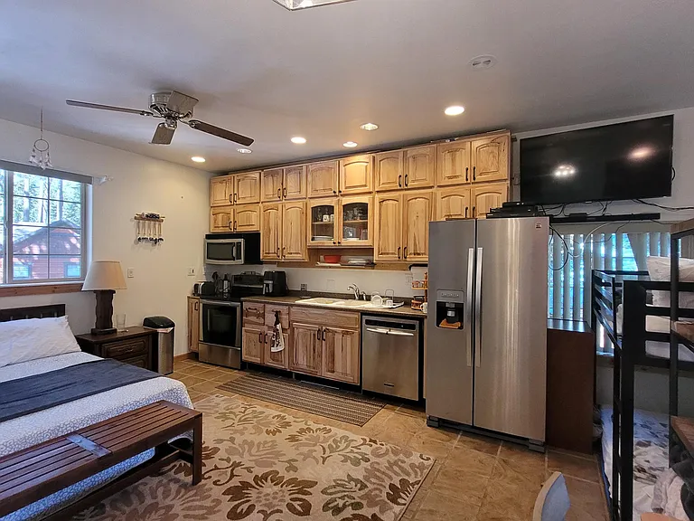 405 Chinquapin Ln #1 — Photo 11