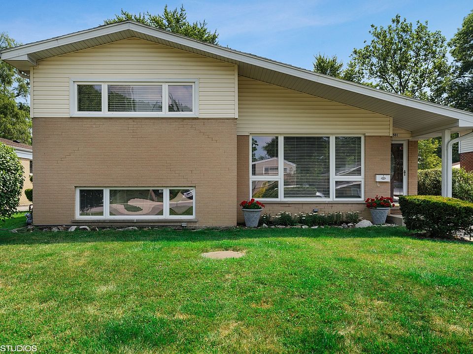 1st image of 9501 Karlov Ave