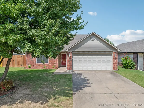 8990 S 257th Pl E, Broken Arrow, OK 74014