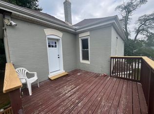 215 W Elm St, Alton, IL 62002