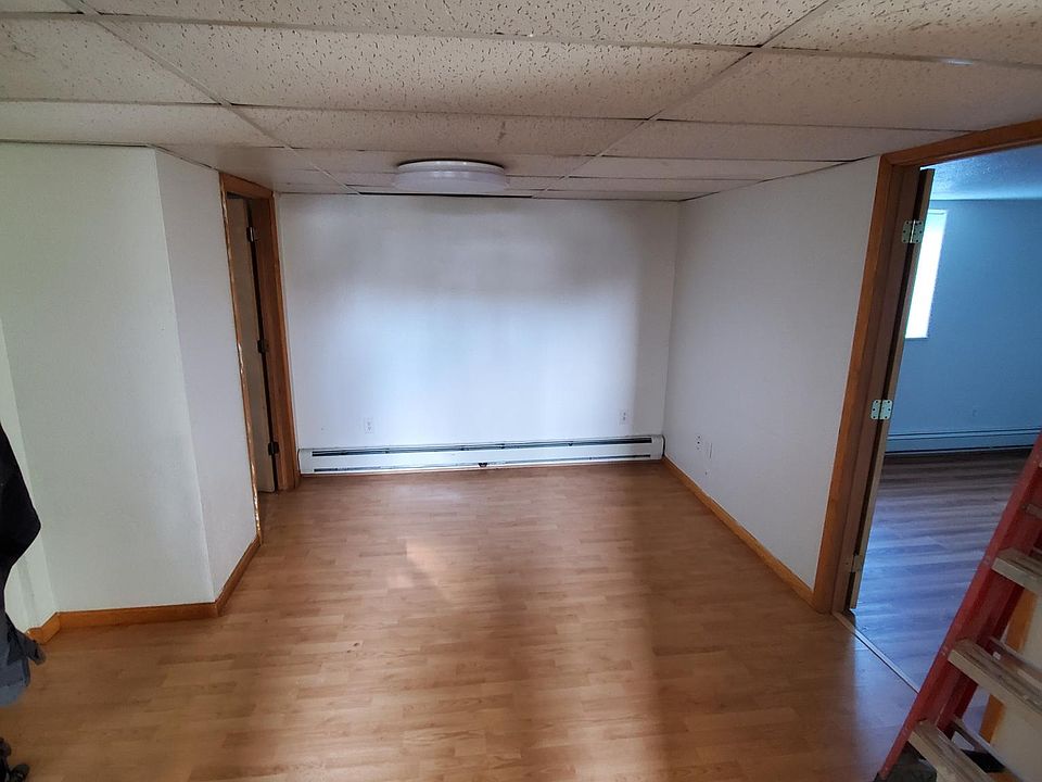 1st image of 2135 McCullam Ave #B