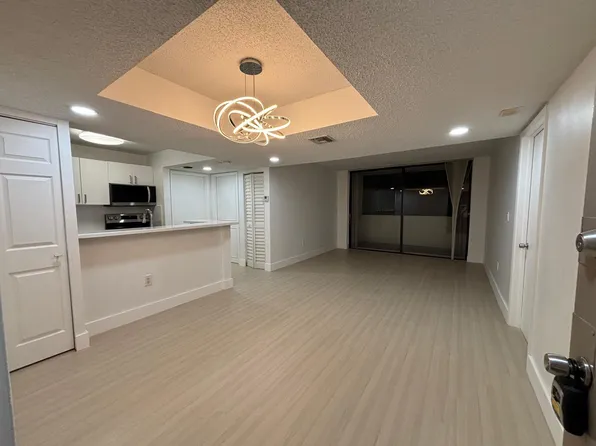 8000 SW 149th Ave APT A316, Miami, FL 33193