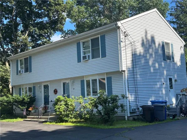 16-18 Manville Ave, Manville, RI 02838