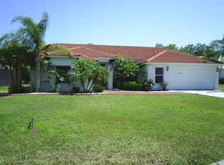 5602 Gardens Dr, Sarasota, FL 34243