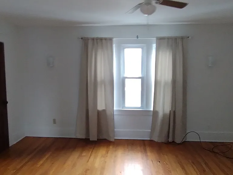 401 Beattie St #2 — Photo 10