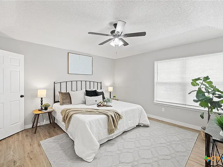 804 Antelope Trl — Photo 14