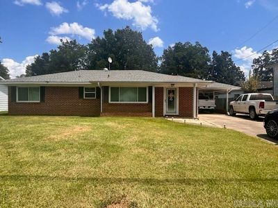 110 N Van Buren St, Dewitt, AR, 72042