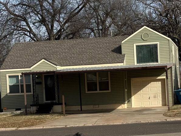 401 W Rickenbacker Dr