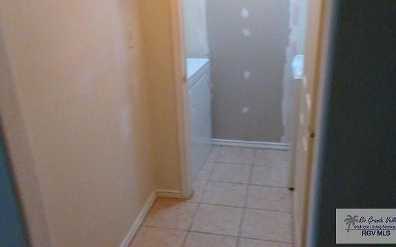 4th image of 1300 Rachel Cir