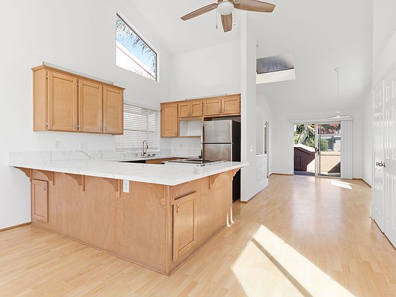 3rd image of 3644 Princeton Ave