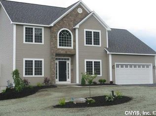 5181 Lyle Dr, Clay, NY 13041