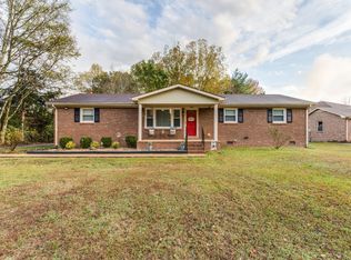 333 Emmett Stone Ln, Normandy, TN 37360