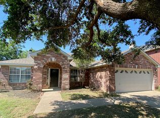 2321 Acorn Bnd, Denton, TX 76210