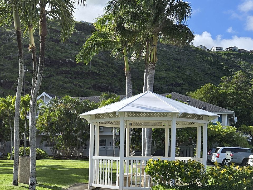 2nd image of 7190 Hawaii Kai Dr APT 273