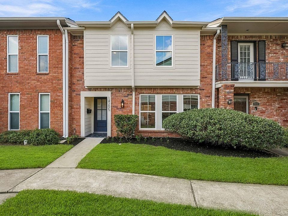 1st image of 14295 Misty Meadow Ln