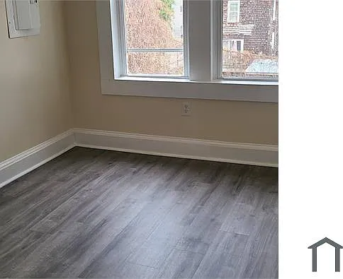 3 bed, 1200 sqft, $1,500 — Photo 4