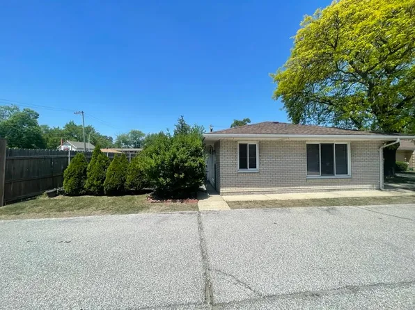 308 N Rochester Rd, Clawson, MI