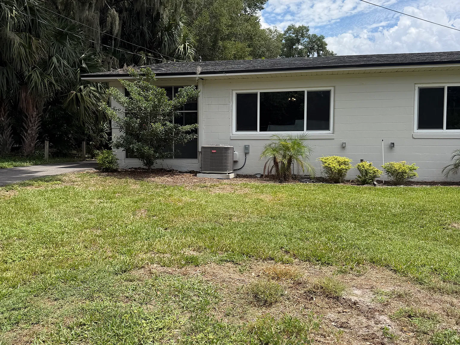 1 bed, 889 sqft, $2,000 — Photo 1