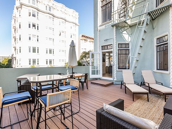 3rd image of 1307 Lombard St #1