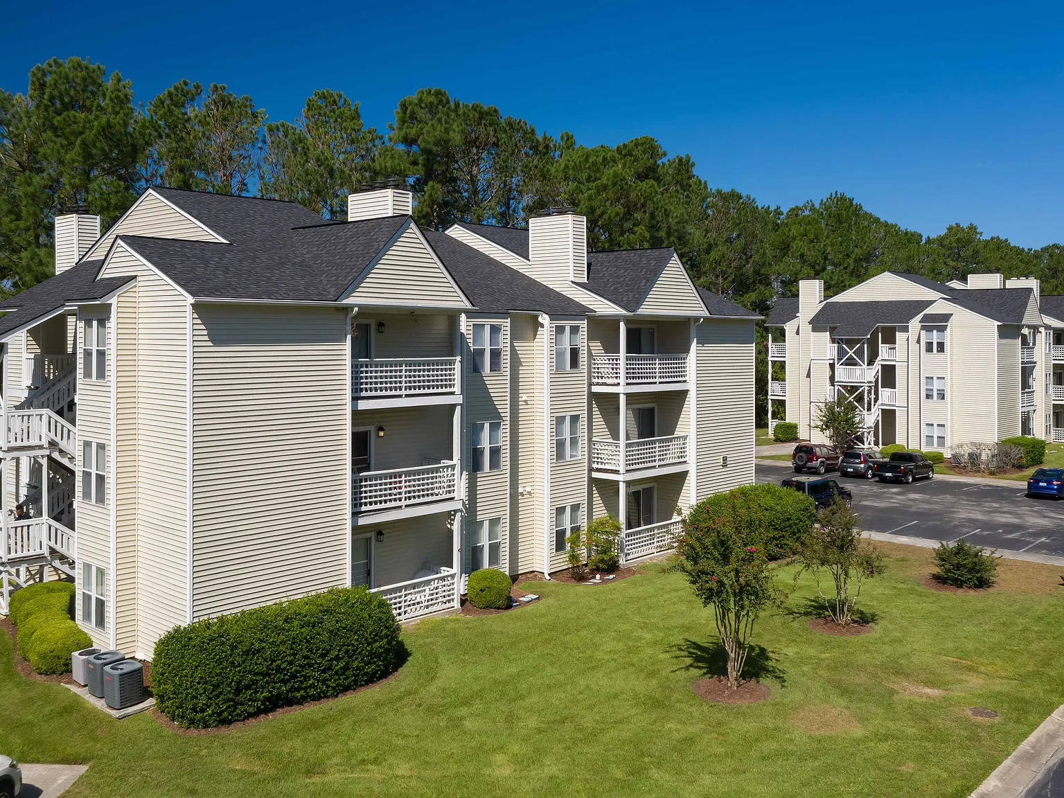 Bluff Ridge — Photo 1
