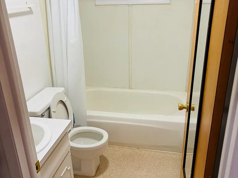 Unit Photo