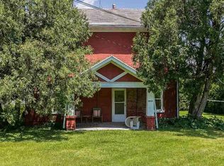 3010 Johnson Ave NW, Cedar Rapids, IA 52405