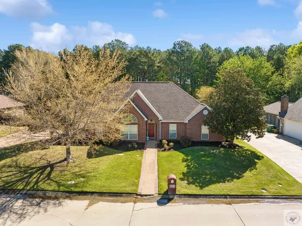 5808 Whitney Ln, Texarkana, TX 75503