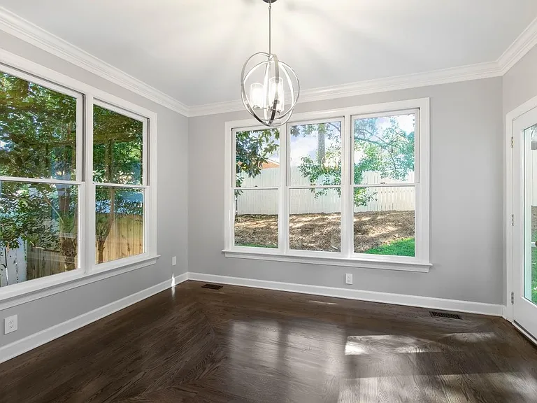 1212 Weldon Pl — Photo 14